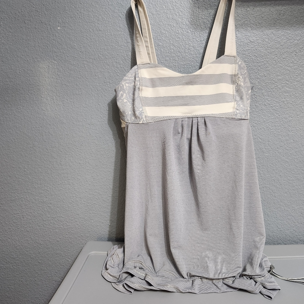 Lululemon athletica Size 4 tank top